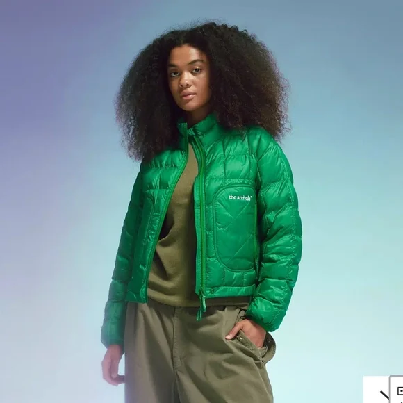 The Arrivals Women's Green Puffer Jacket - Picture 2 of 8